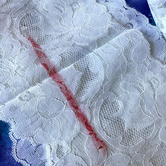 Bundle of White & Cream Lace Sewing Crafting Crafts - Picture 4 of 5